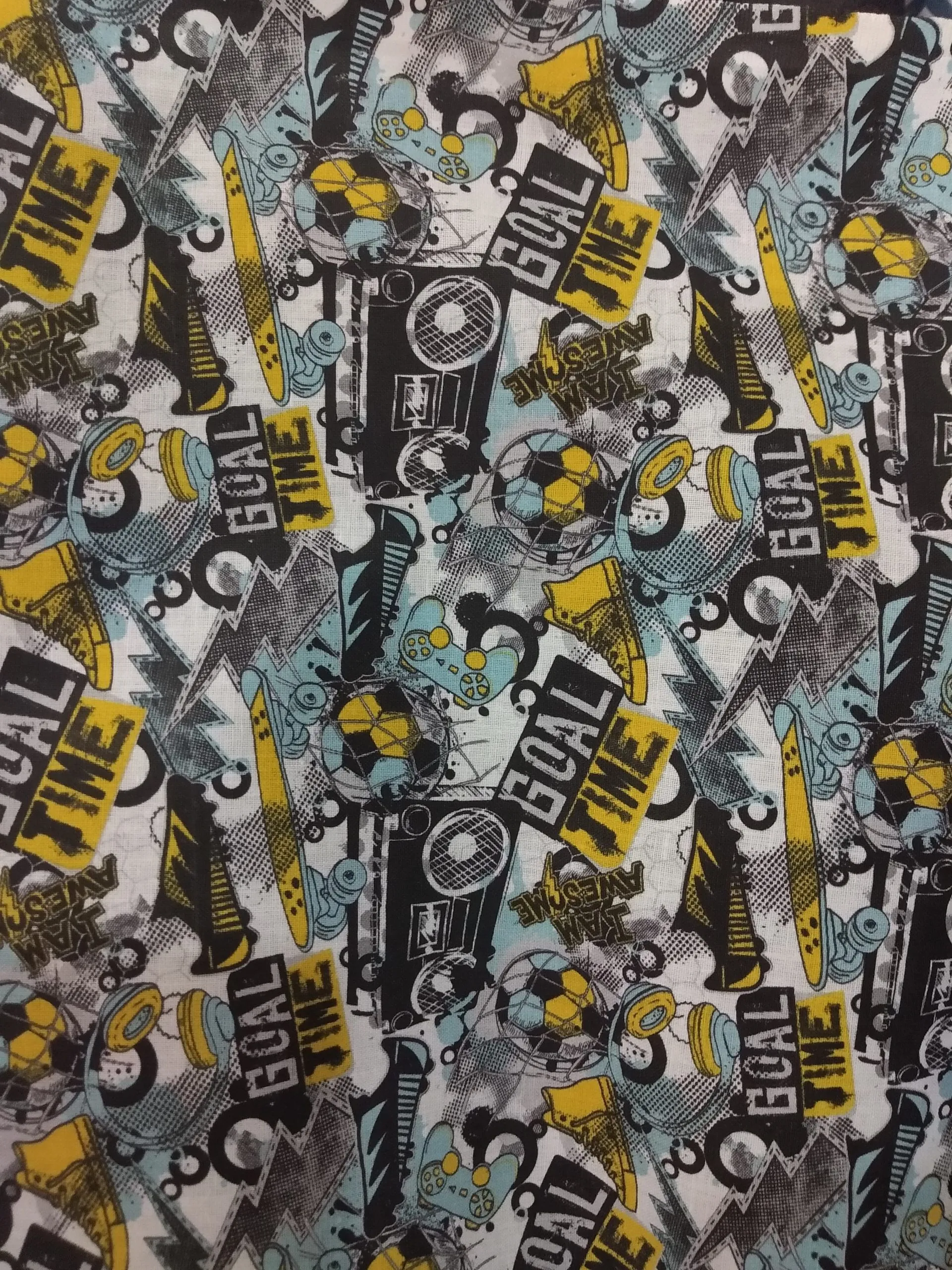 tela algodon 100% ancho:140cm tejido transpirable y suave usa para mascarillas , patworch,sabanas cuna,ropa bebe ,camisas ect...